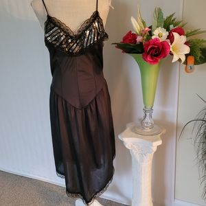 Vintage Feather bed slipwear